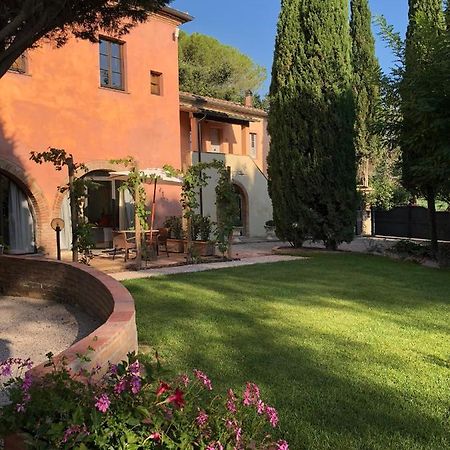 Вилла Borgo Dolciano Чиуси Экстерьер фото