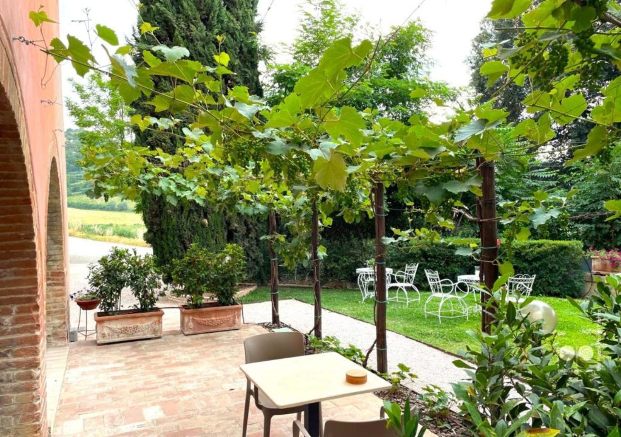 Вилла Borgo Dolciano Чиуси Экстерьер фото