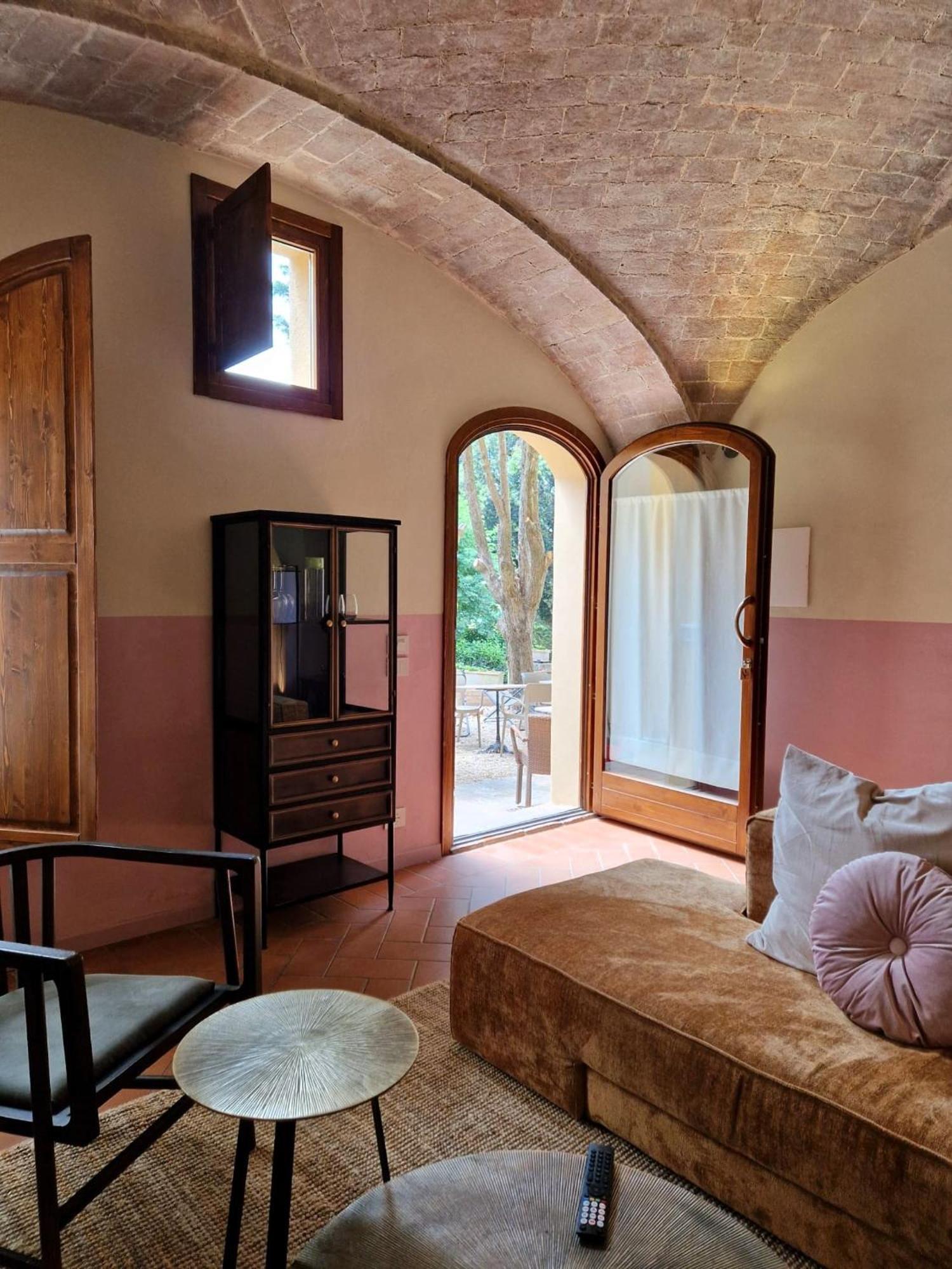 Вилла Borgo Dolciano Чиуси Экстерьер фото